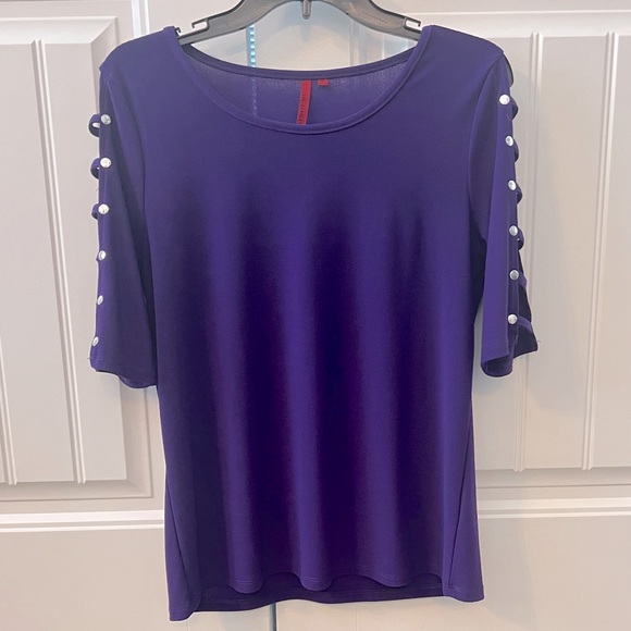 Love Scarlett Dark Purple 3/4 Cut Out Sleeve Top Blouse Sz M - Picture 1 of 10